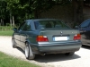 BMW 325i versus BMW 323i