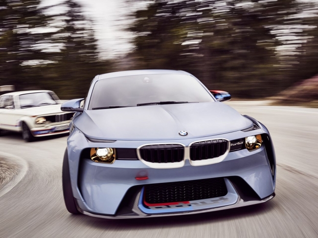 BMW 2002 Hommage - 13