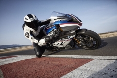 BMW HP4 Race - 2017 - 28