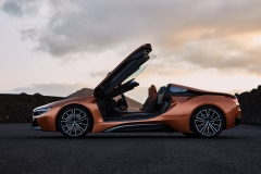 BMW i8 Roadster & Coupé - 30