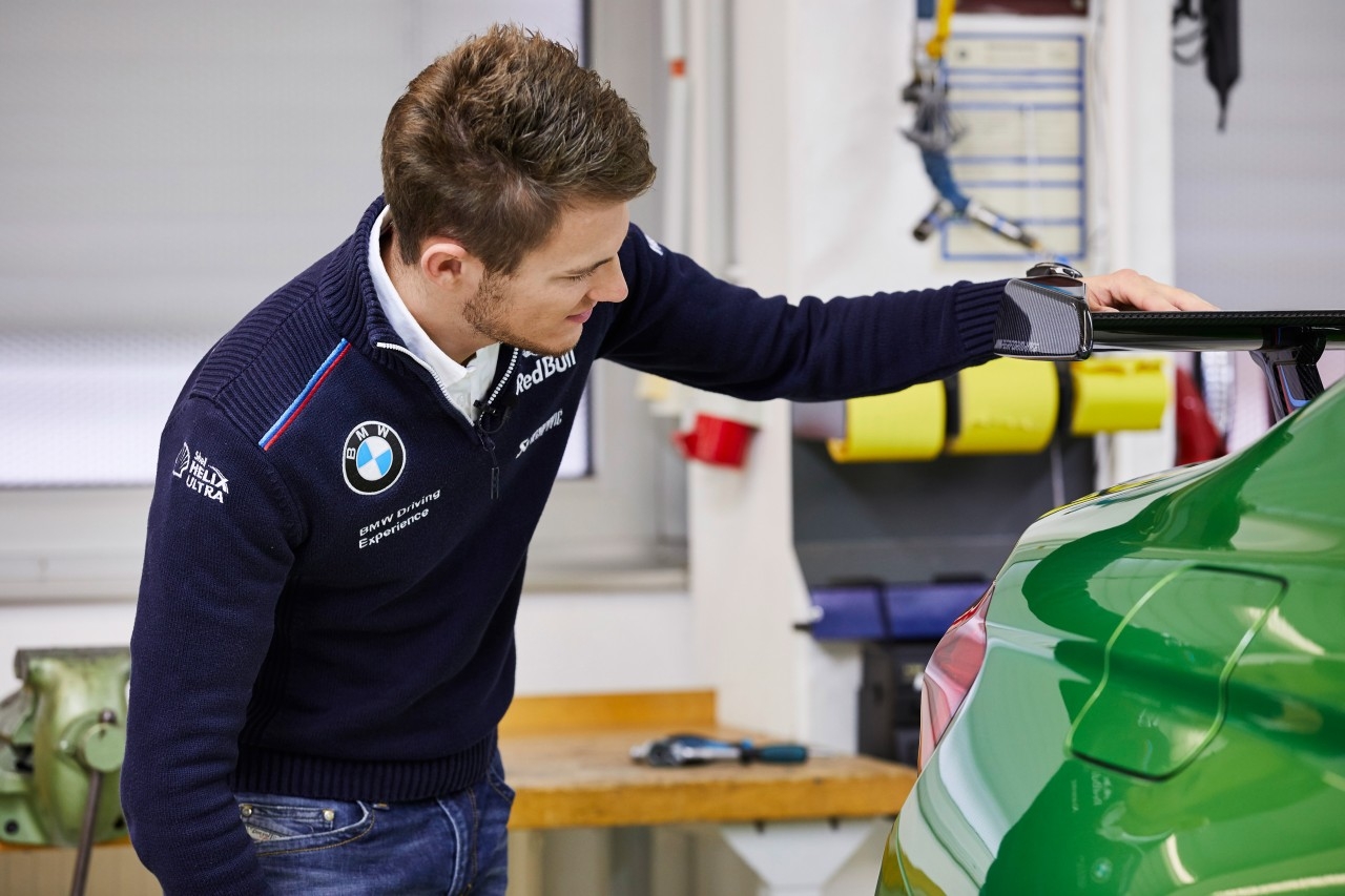 Le champion DTM Marco Wittmann reçoit une BMW M4 Coupe M Performance