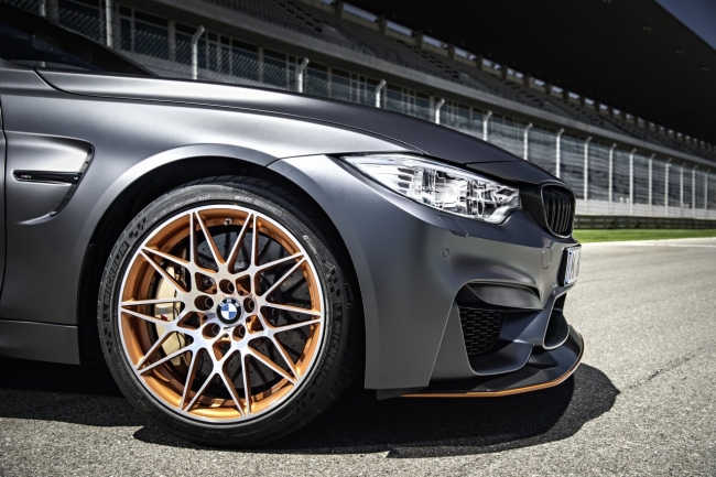 BMW M4 GTS