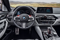 BMW M5 XDRIVE F90 - 2017