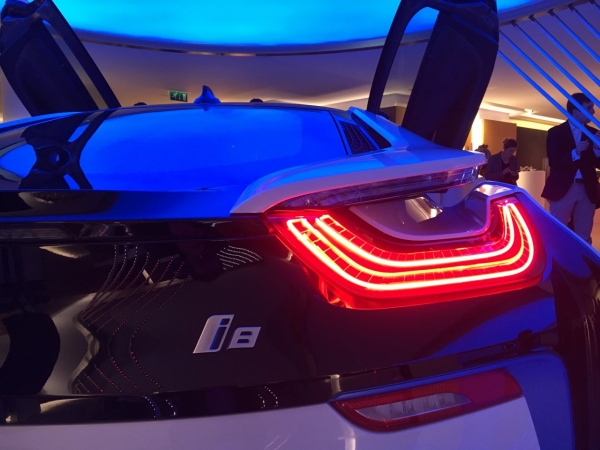 BMW i8