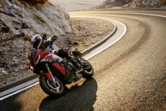 BMW-S1000XR-2020-21