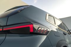 BMW-XM-2022-23
