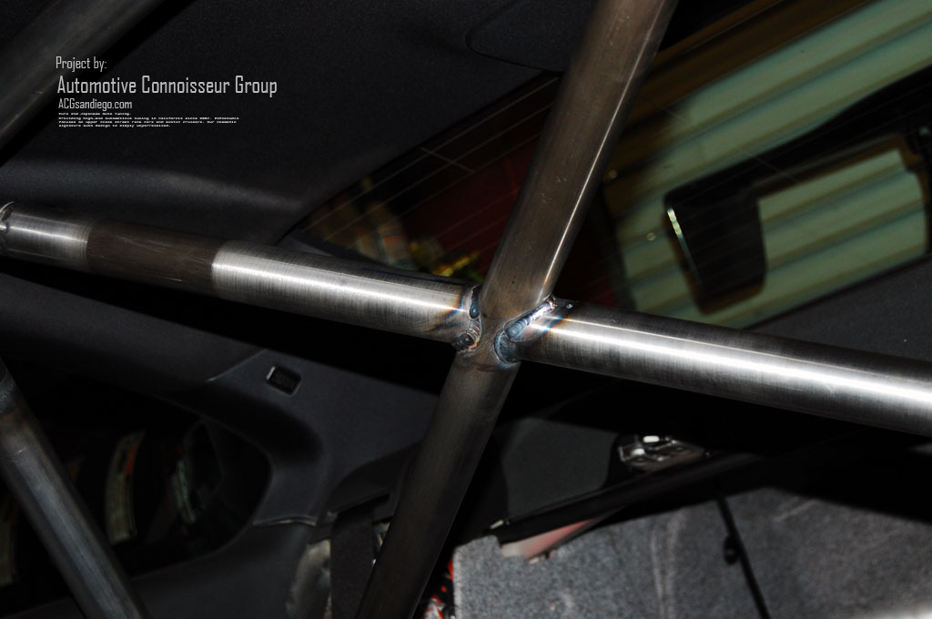 automotive_connoisseur_group_execstudio_project_bmw_3-series_m3_e92_custom_rollbar_cage_harness-bar_02