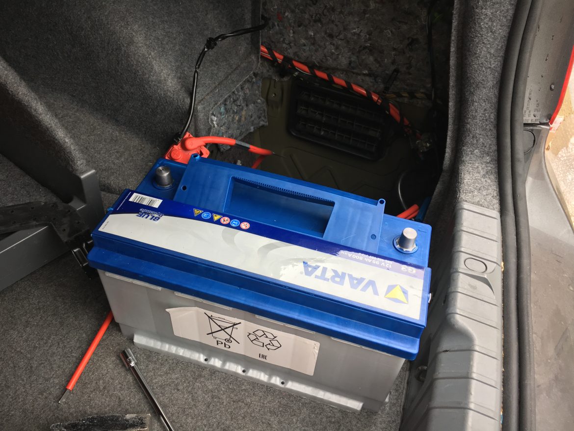 J’ai changé la batterie de ma BMW Tonton Greg